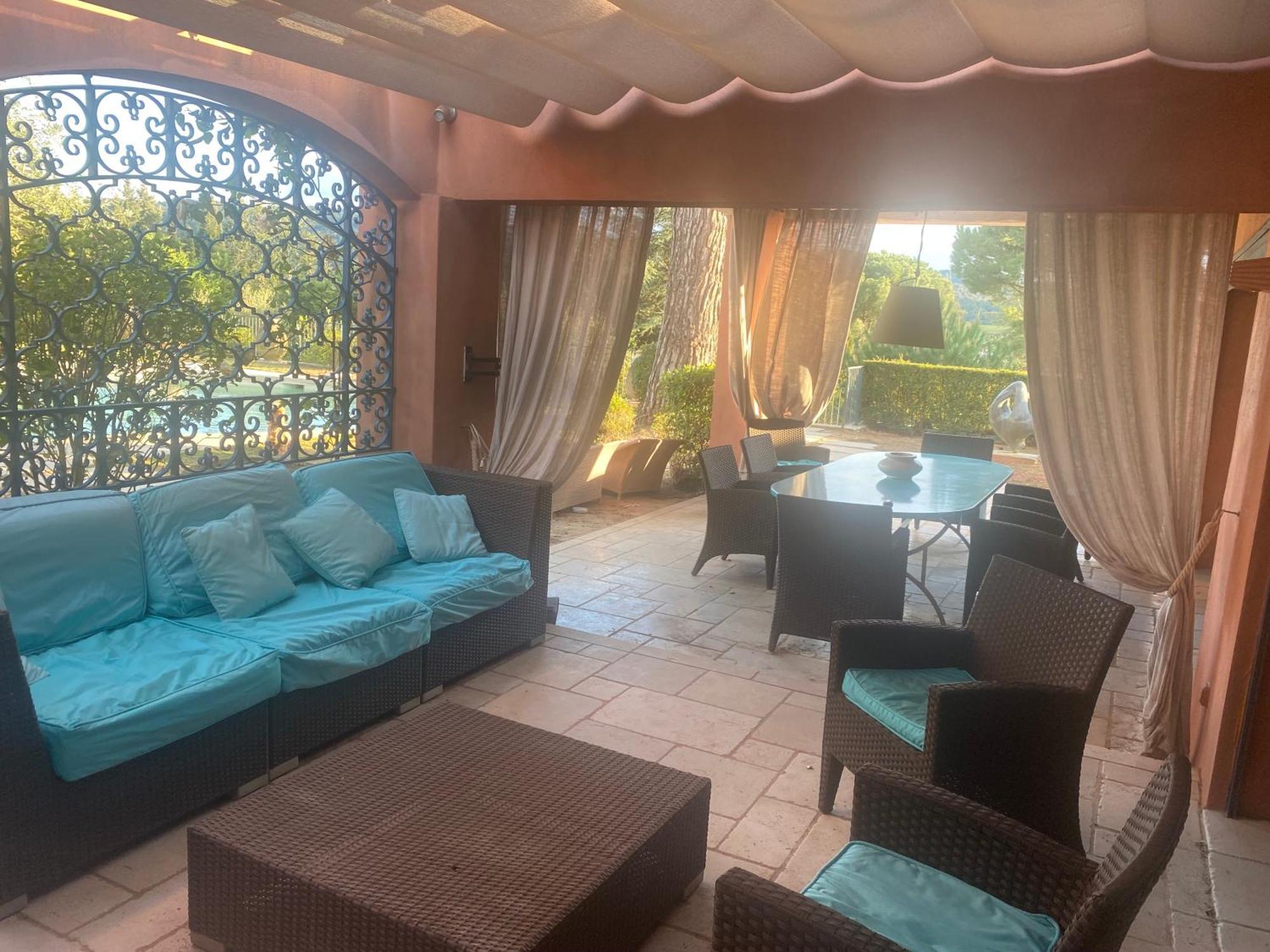 L'Hacienda Francesa Bed & Breakfast Palaja Exterior photo
